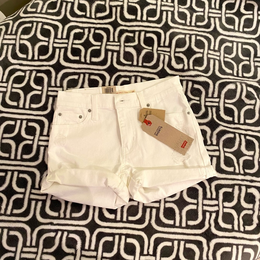 Levi’s Mid-Length Denim Shorts